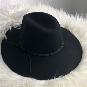 Black felt hat